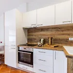 1 Bedroom In * Pavicini